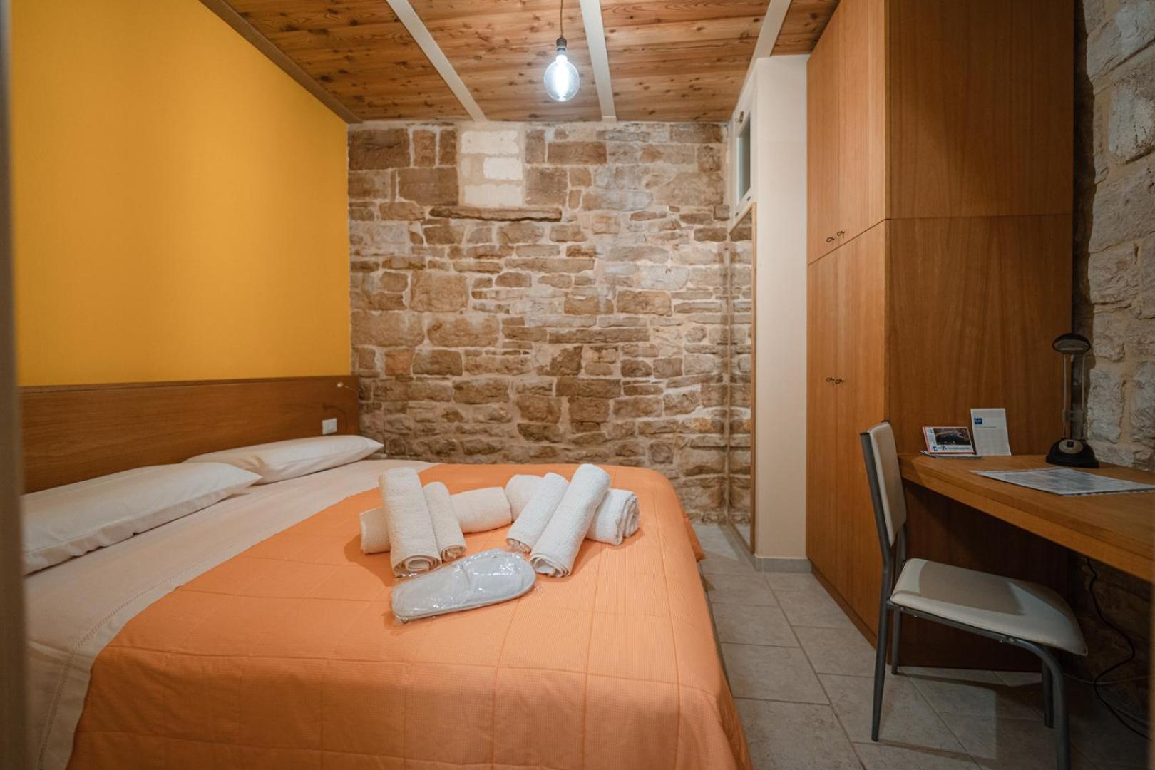 La Piccola Torre Hotel Бишелие Екстериор снимка